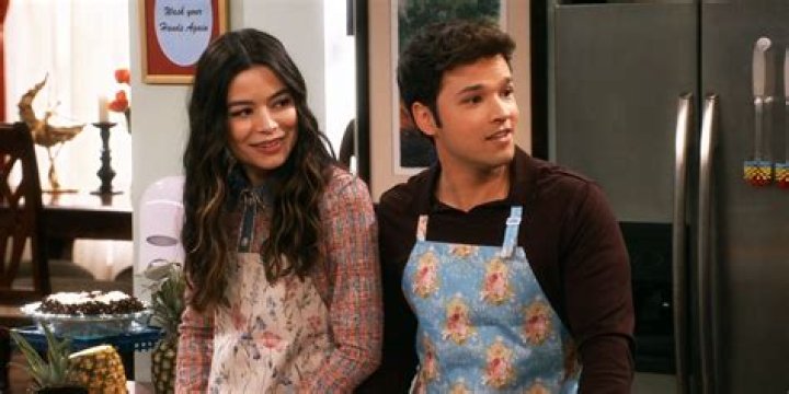 Does Carly find out Eva is a mermaid?