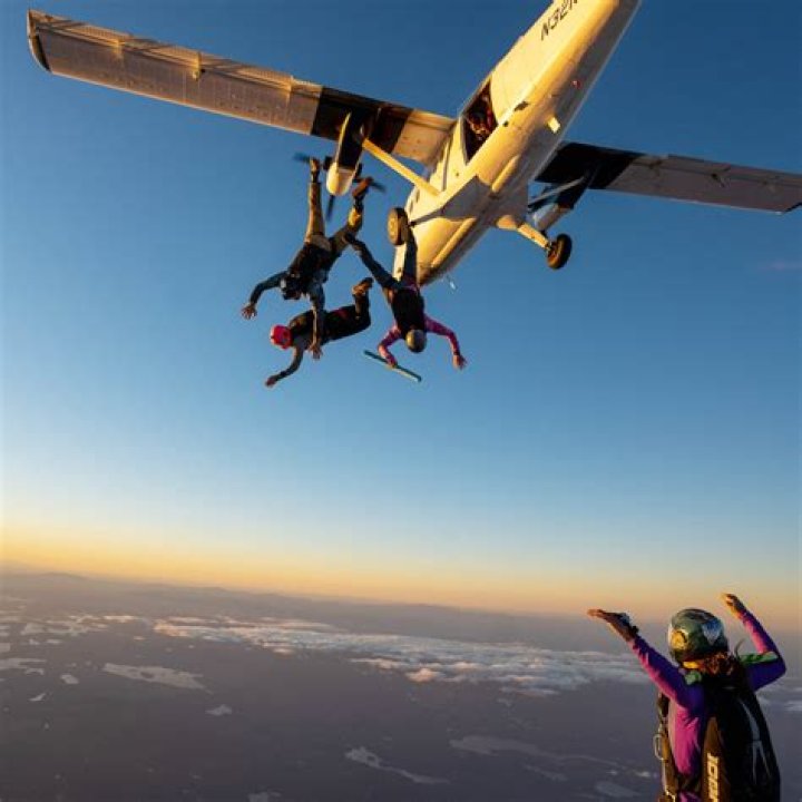 Is skydiving expensive hobby?